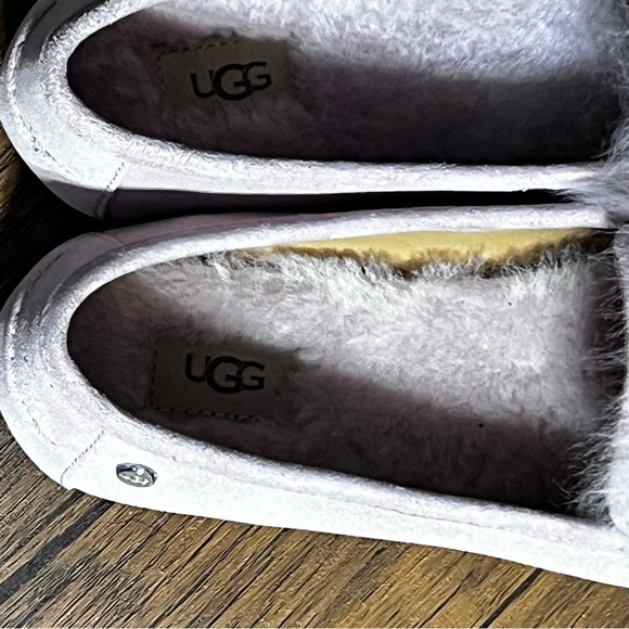 UGG Kaley Wisp Suede Shearling Flats Slippers Women’s Size 6 Pink Brand New - Picture 7 of 11